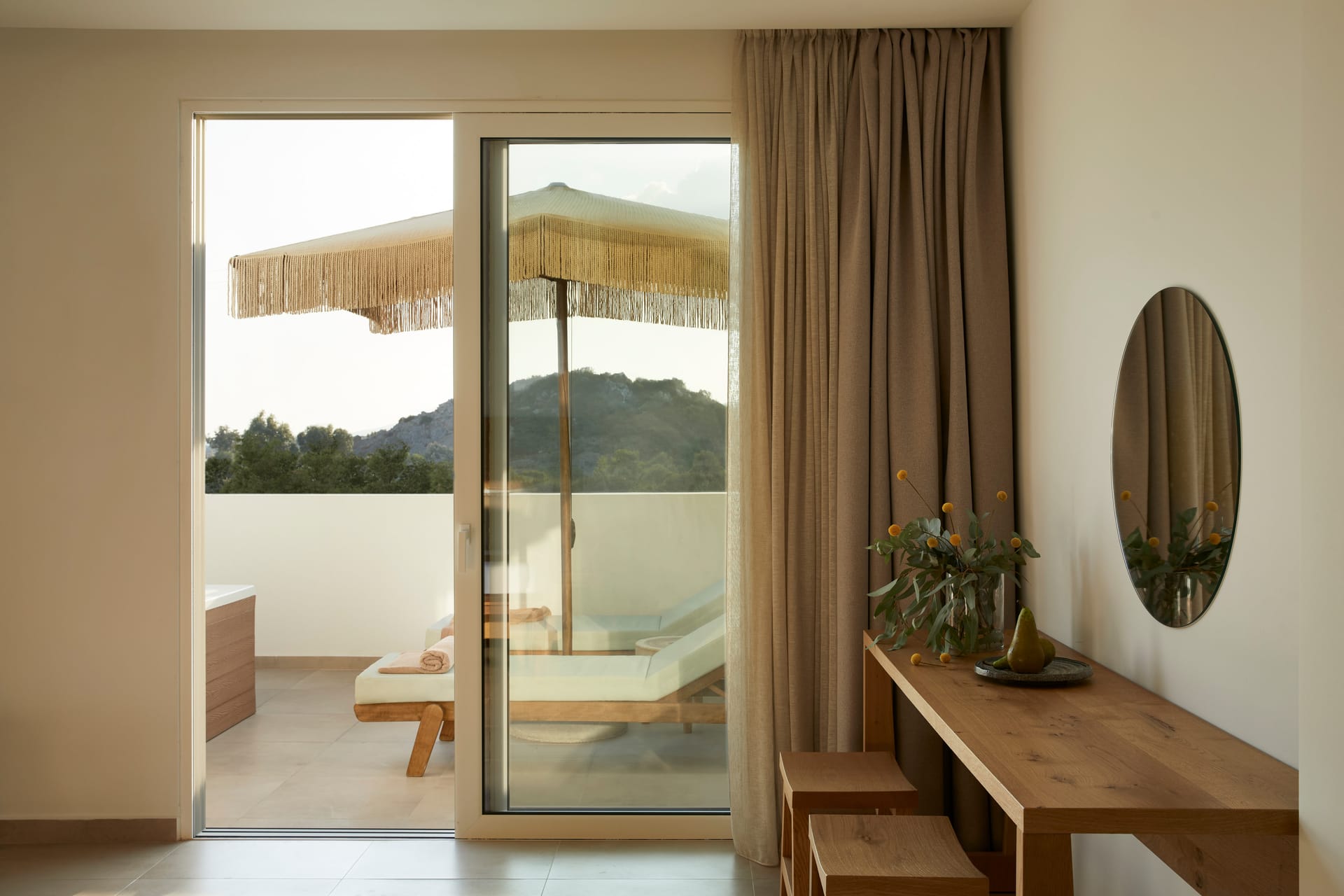 Junior Suite with open-air whirlpool