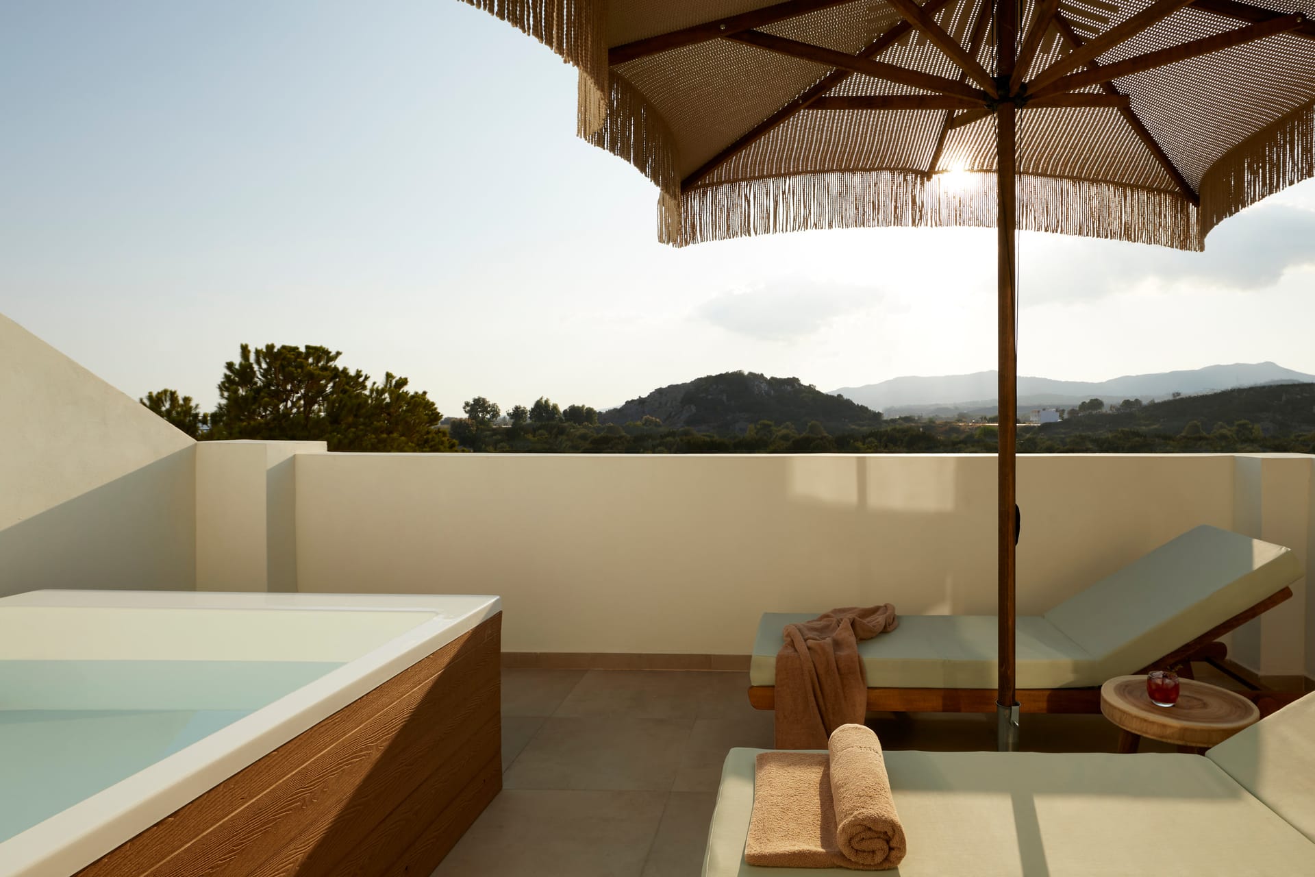 Junior Suite with open-air whirlpool