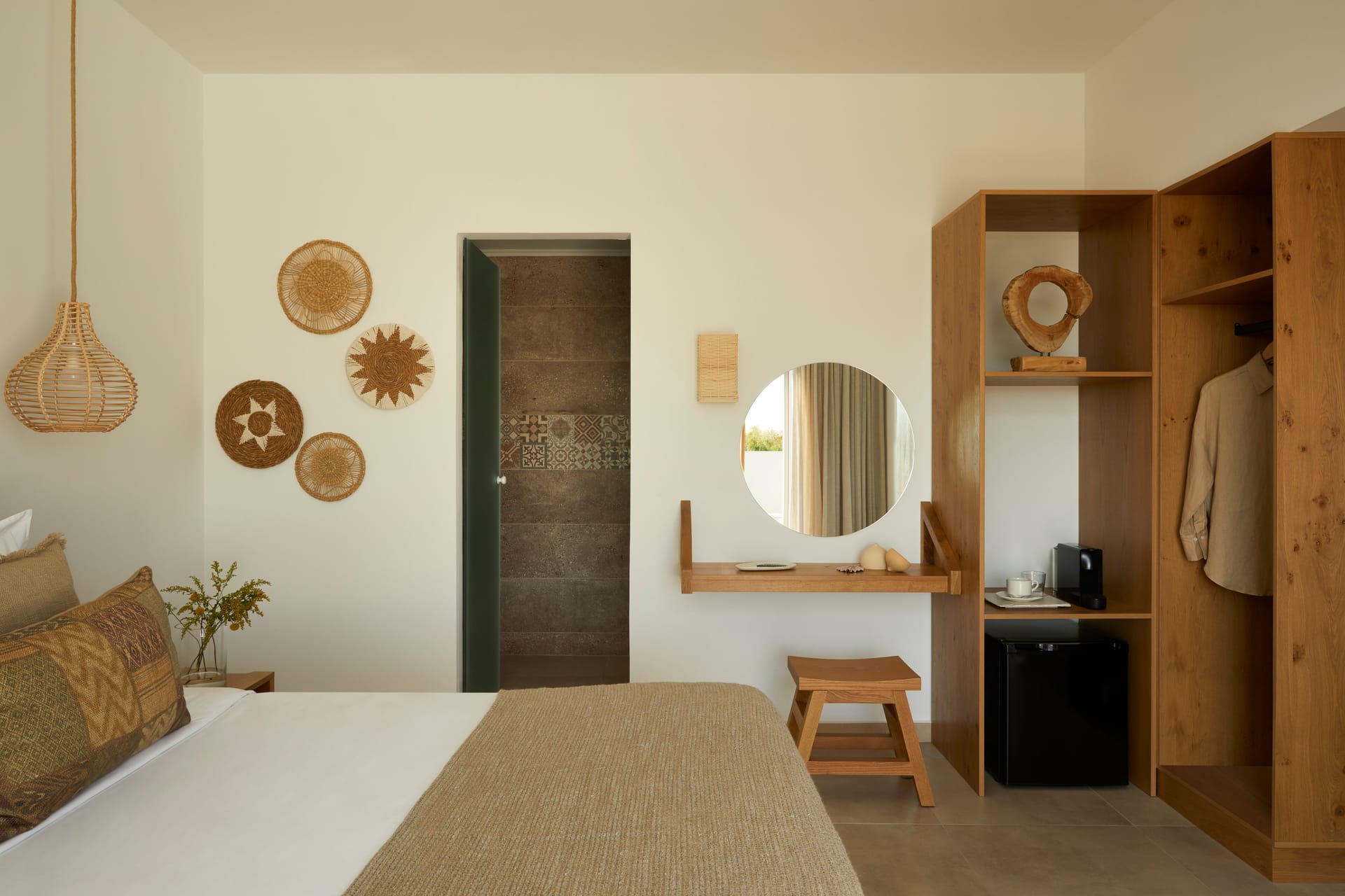 Junior Suite with open-air whirlpool