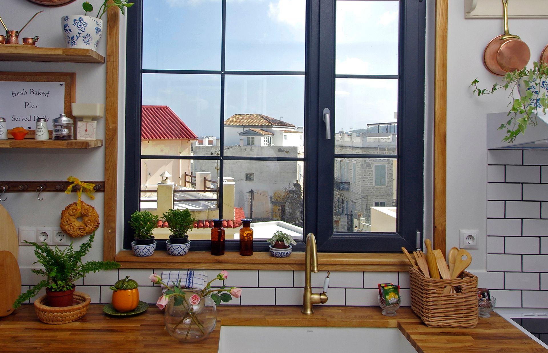 Arion Apartment 2021 (Ermoupoli Center)