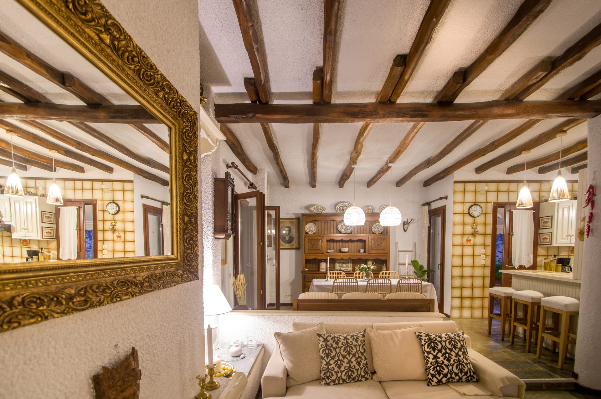 ANAX VILLA (Talanda Village)