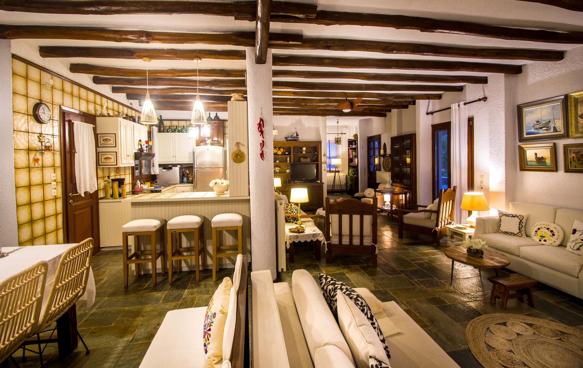 ANAX VILLA (Talanda Village)