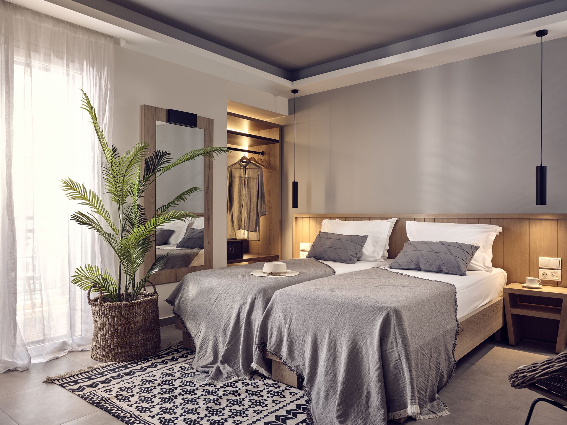 Deluxe Pool View Studio