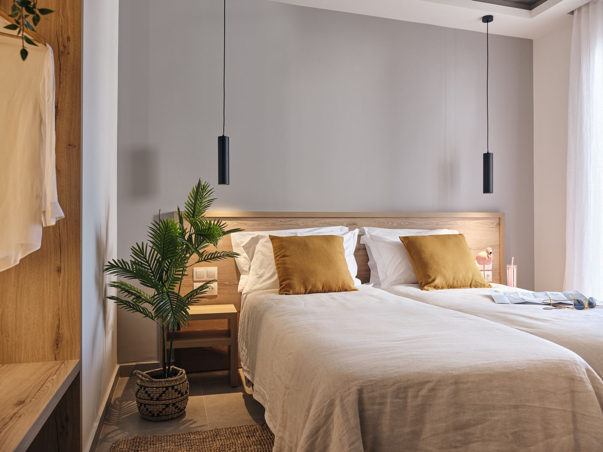 One Bedroom Apartment