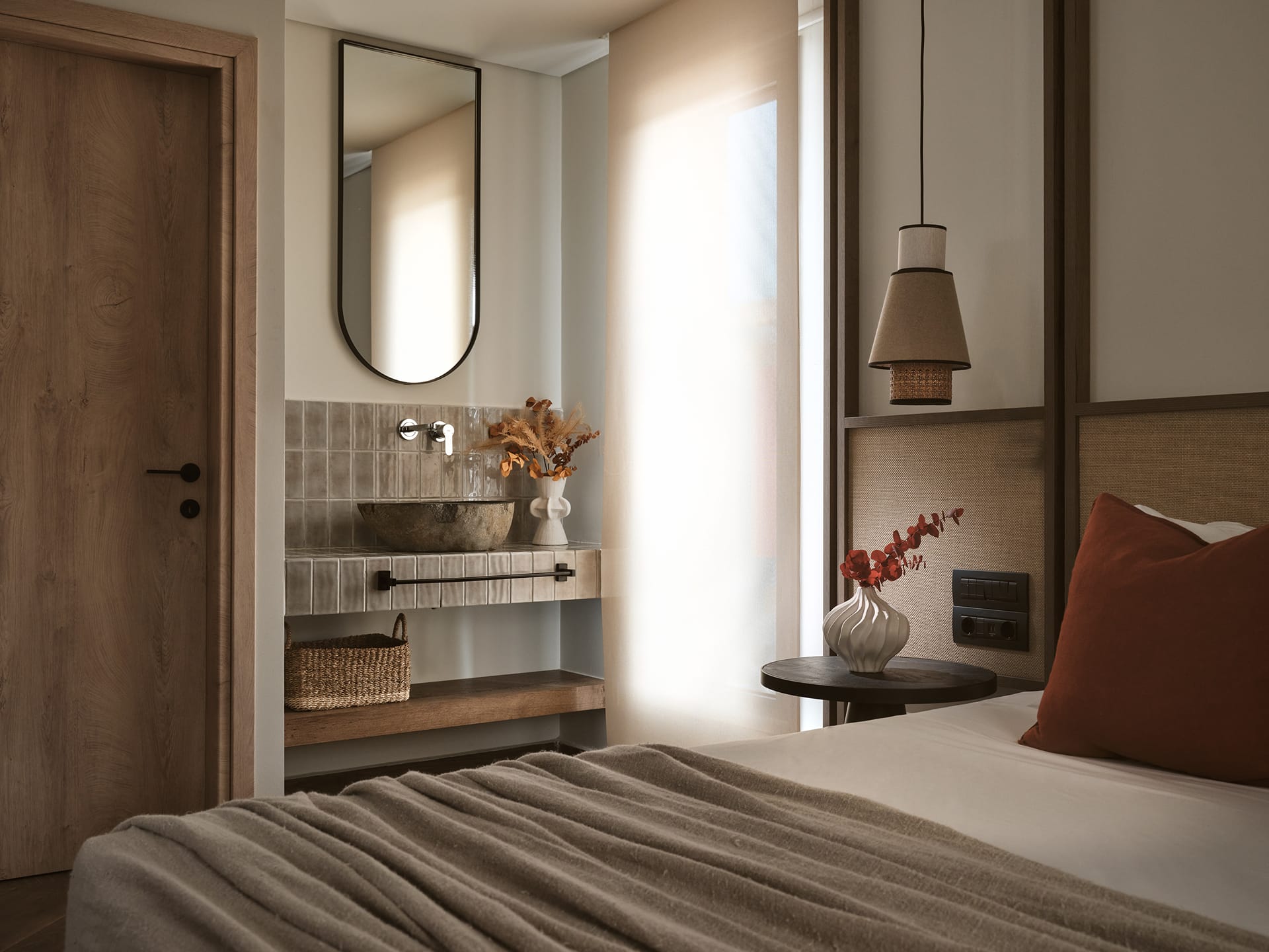 Deluxe Suite with Pool view
