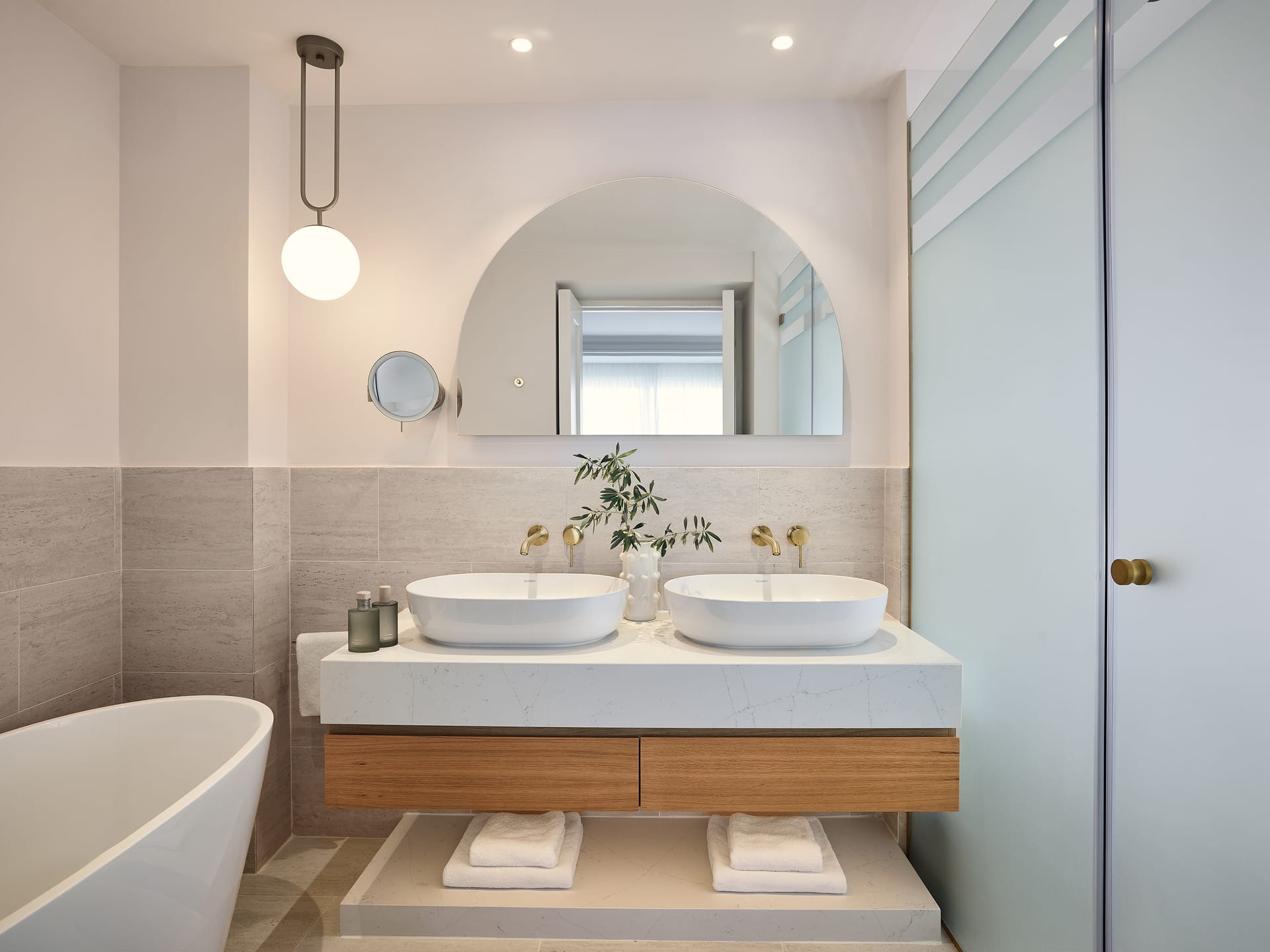 Deluxe Suite Garden View