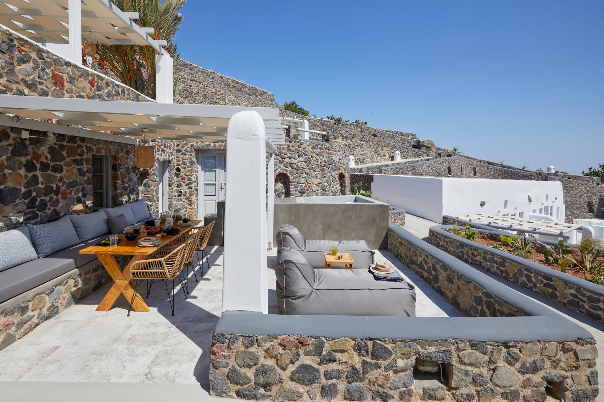 El Verano Suites | Superior Villa with Hot Tub (Lavanda)