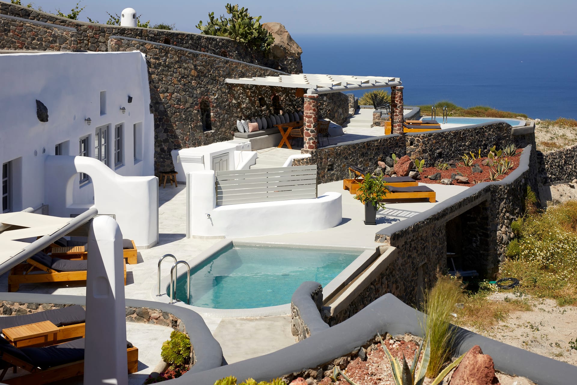 El Verano Suites | Premium Villa with Pool (Palmera)