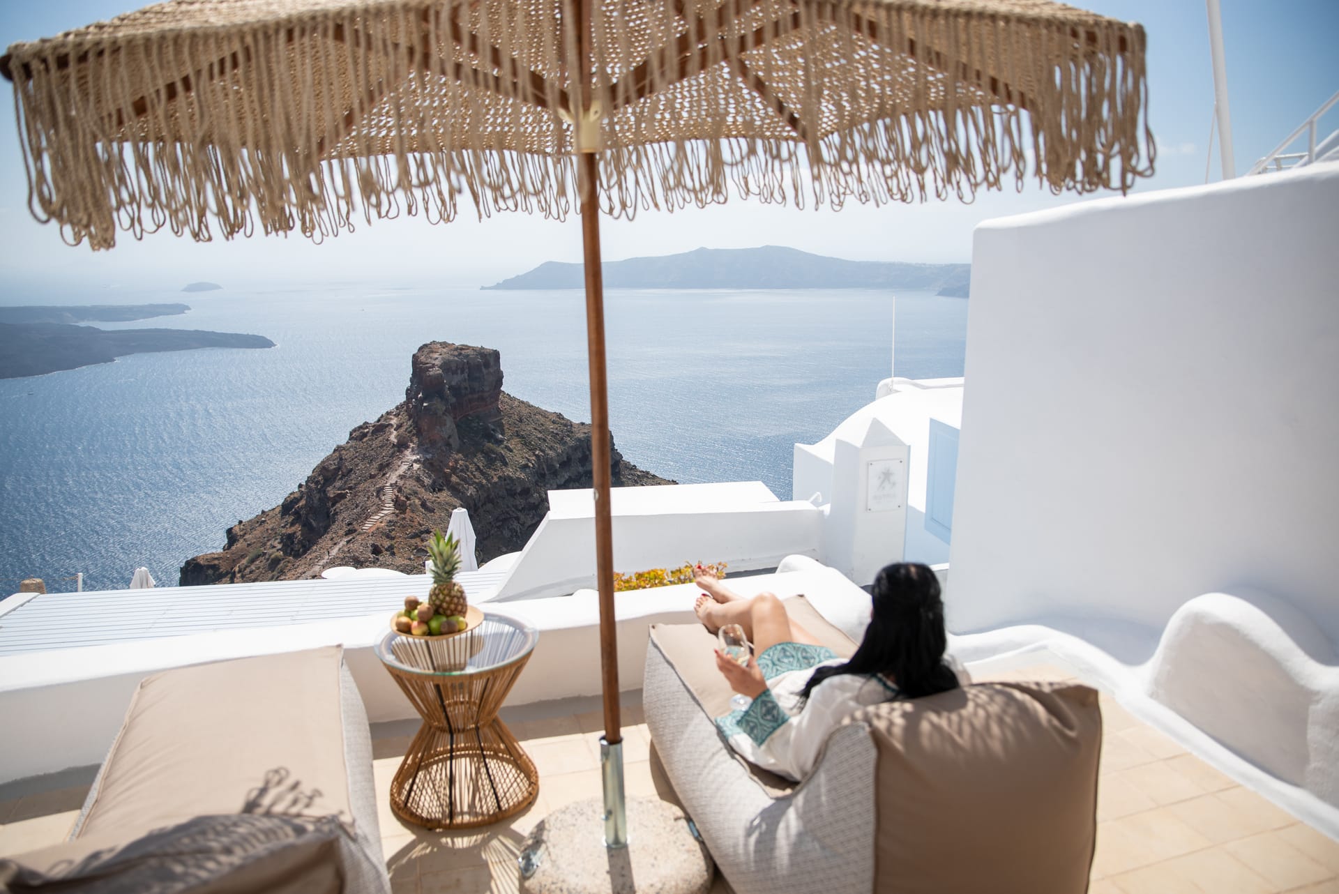 El Verano Sunset | Two Bedroom Villa with Outdoor Jacuzzi Caldera View