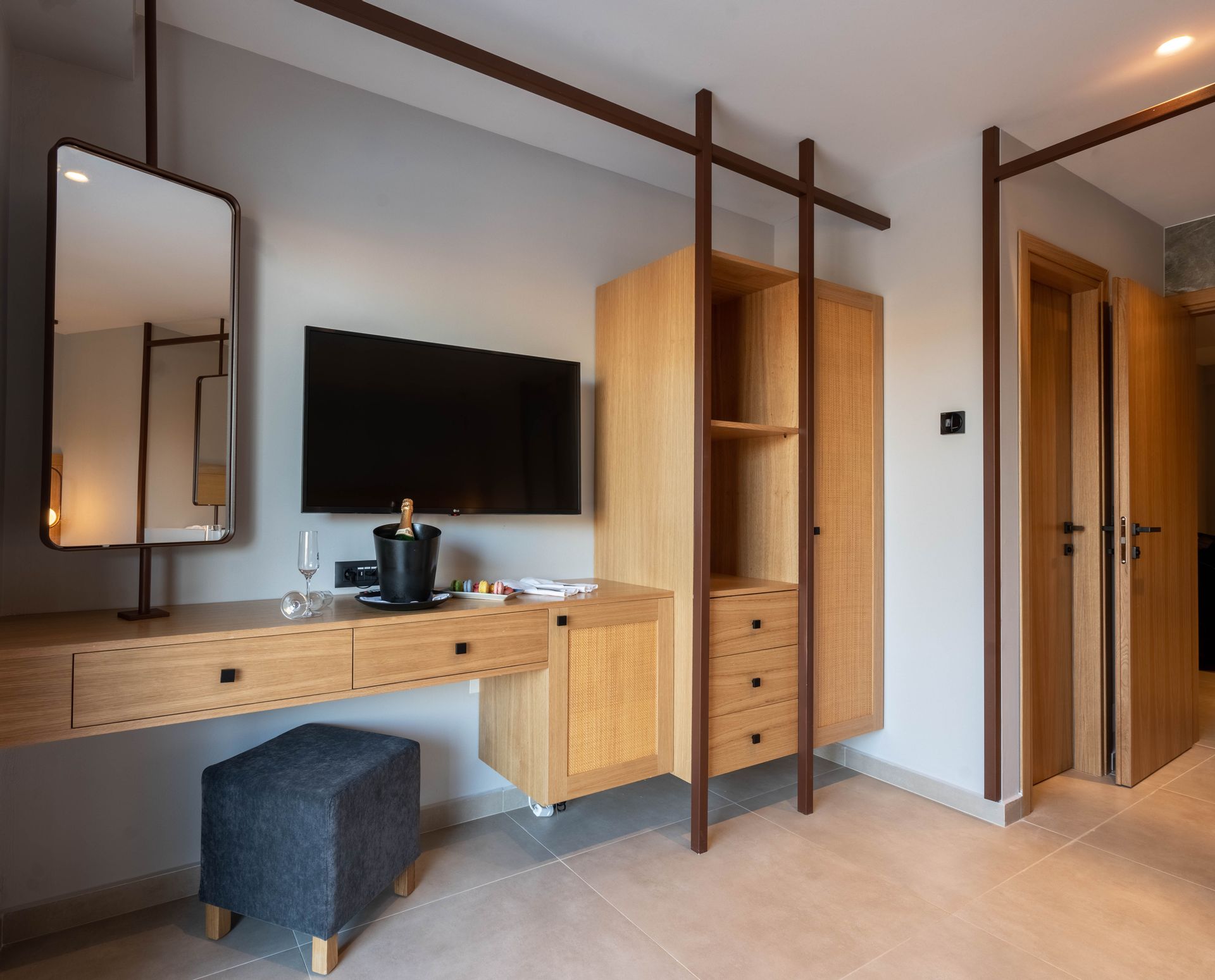 Family Suite Pool view with Sharing Pool