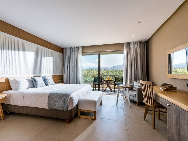 Family Room with Two Bedrooms and Hot Tub