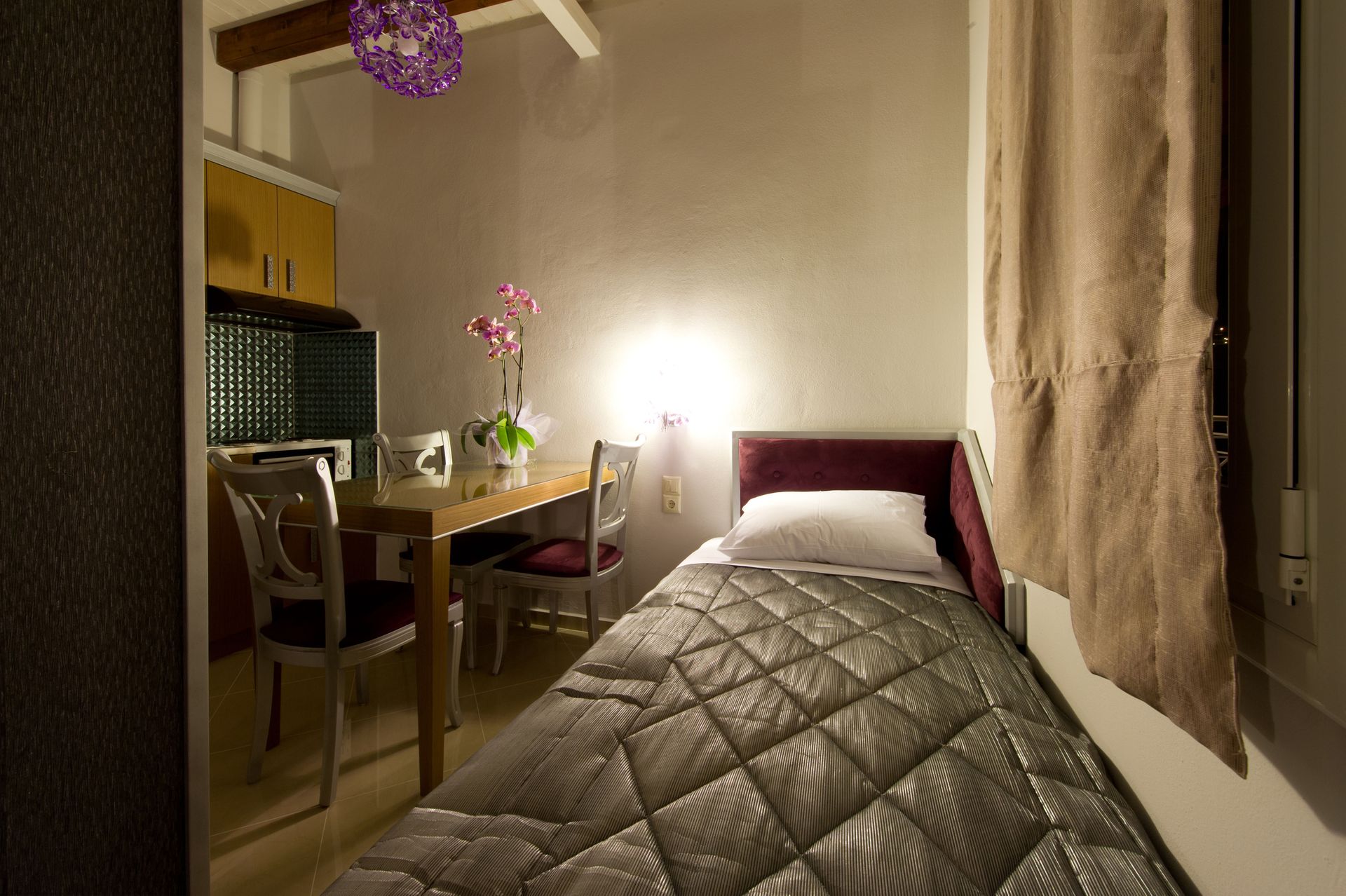 Deluxe Triple Studio