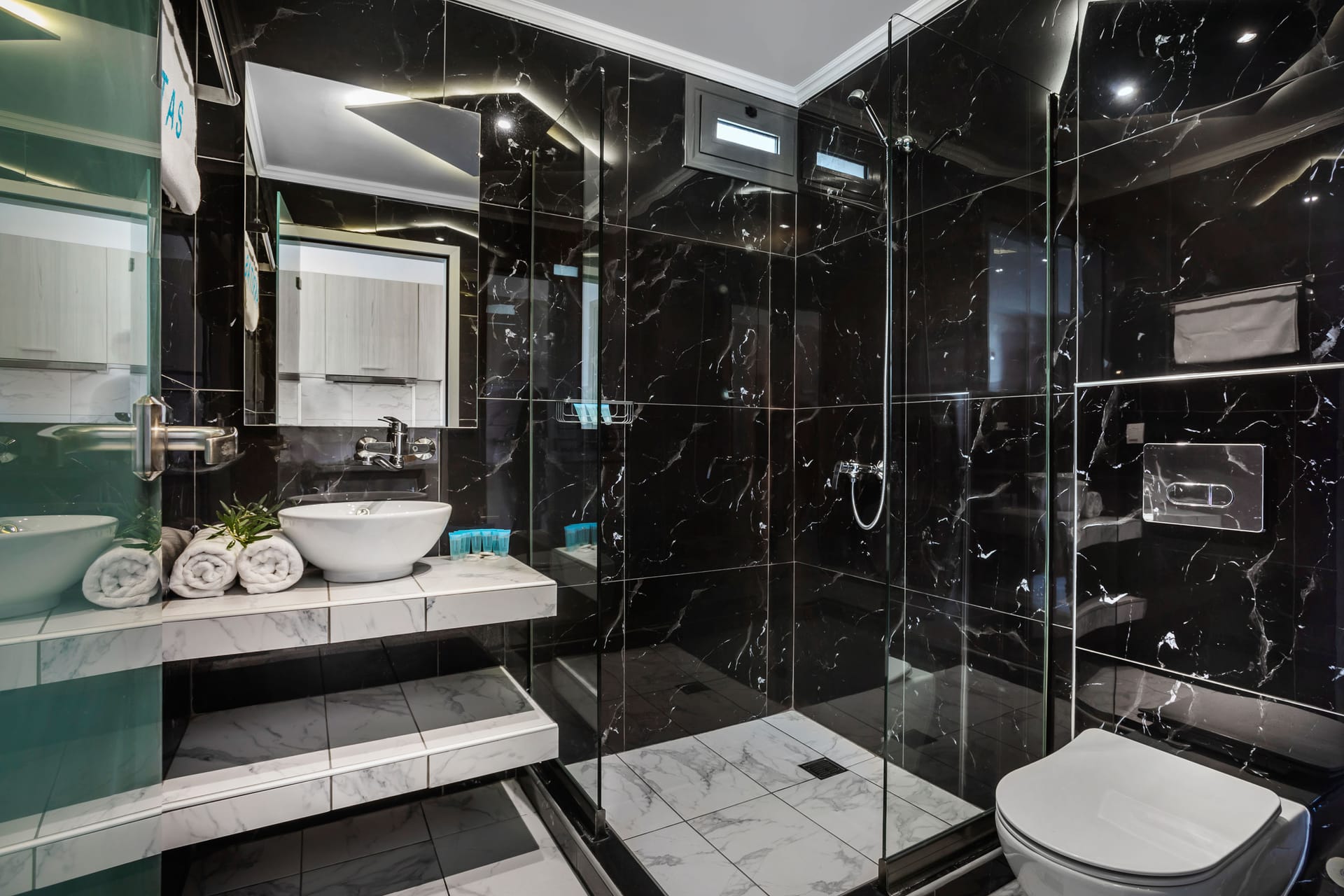 Family 2 Bedroom Garden View