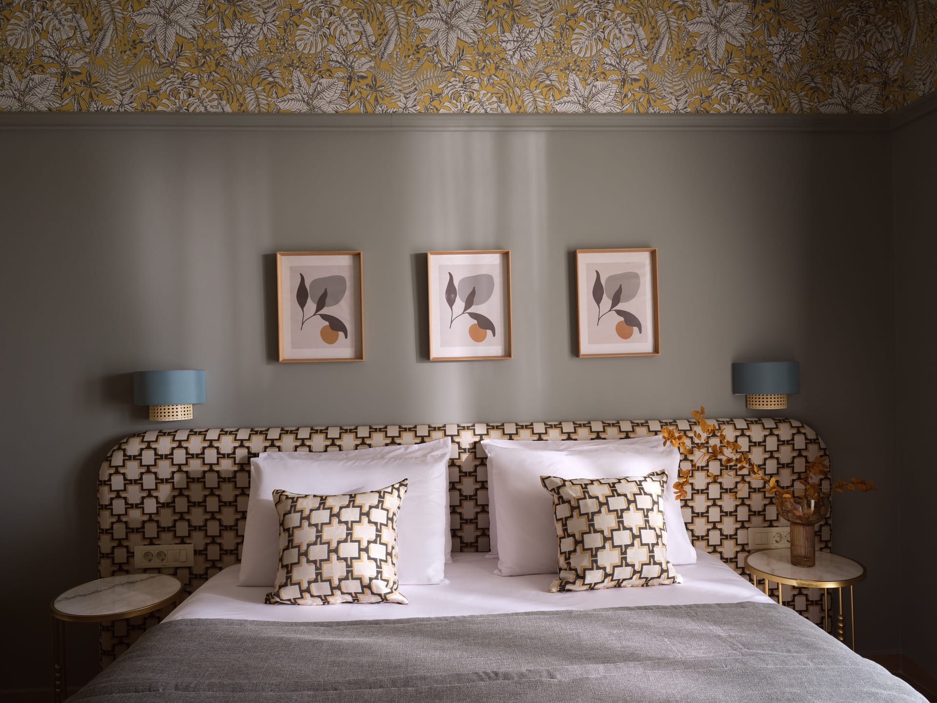 Studio with Pool View