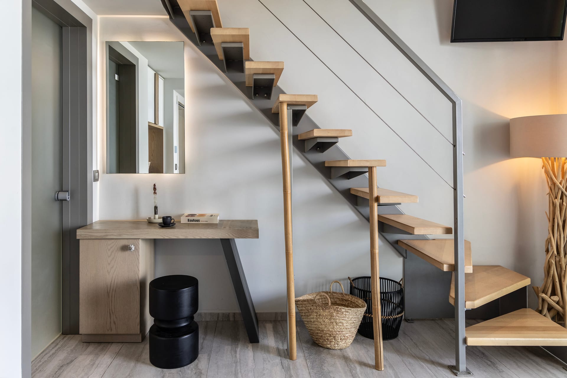 2 Level Suite | Sea View