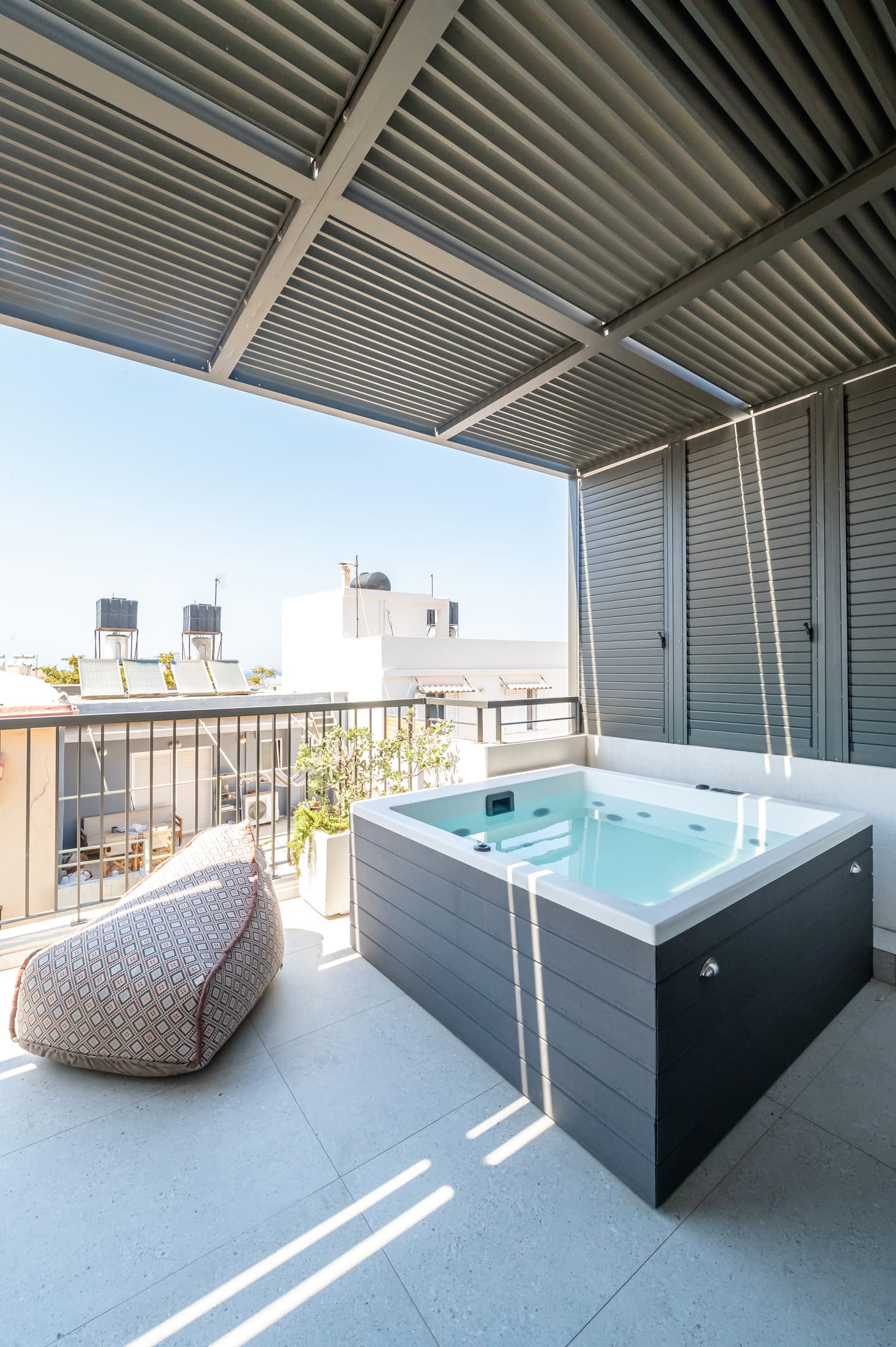 Junior Suite Sea View with Outdoor Jetted Tub