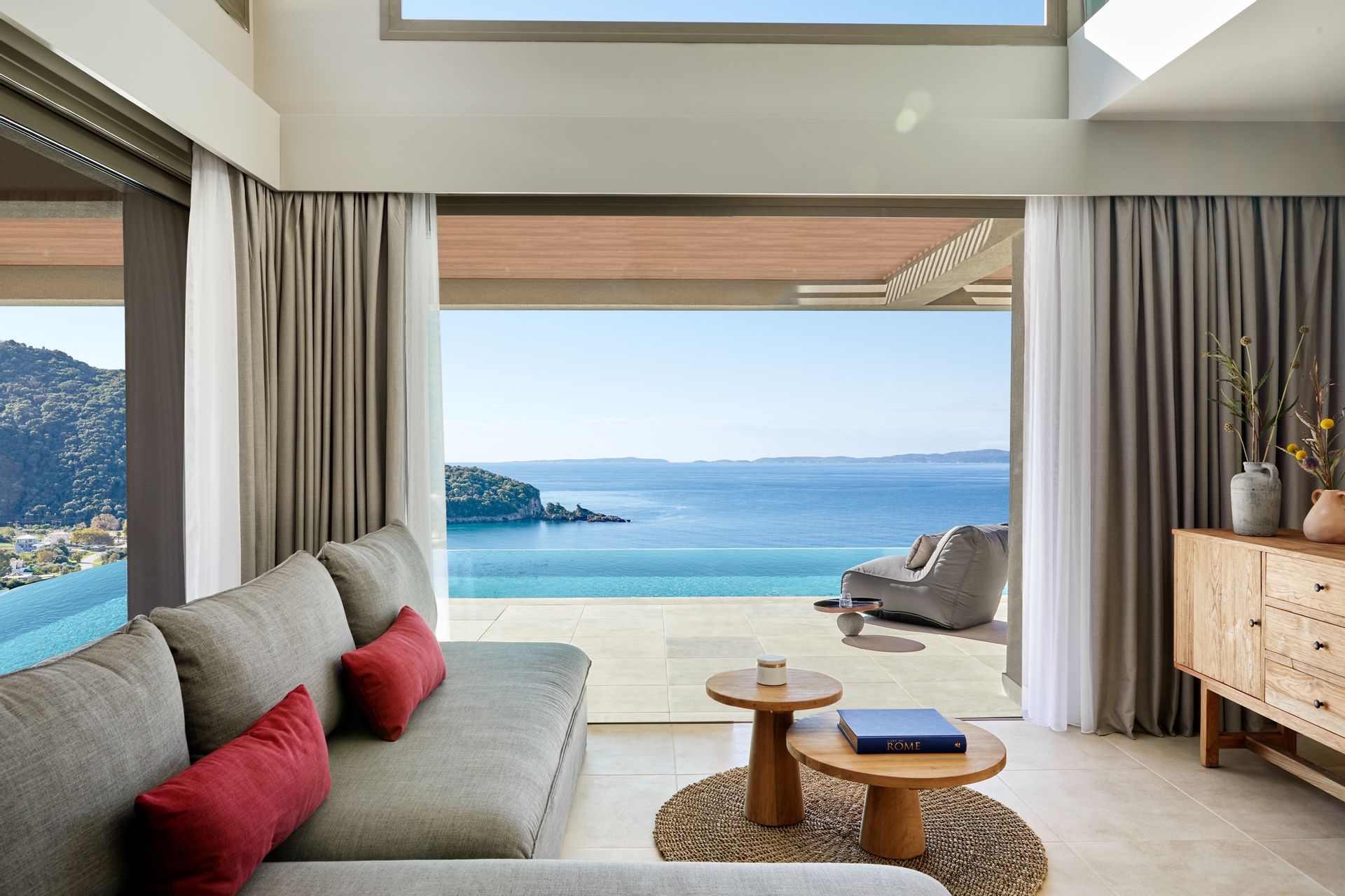 Maisonette Suite Sea View with Private Pool