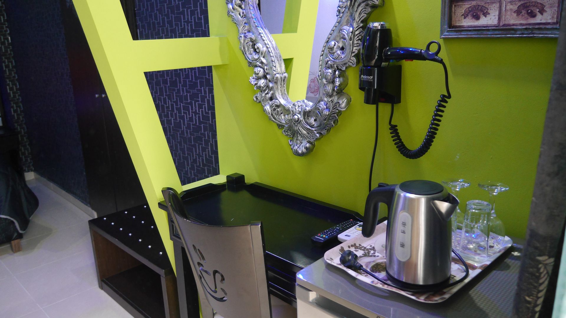 Standard Room with Garden View