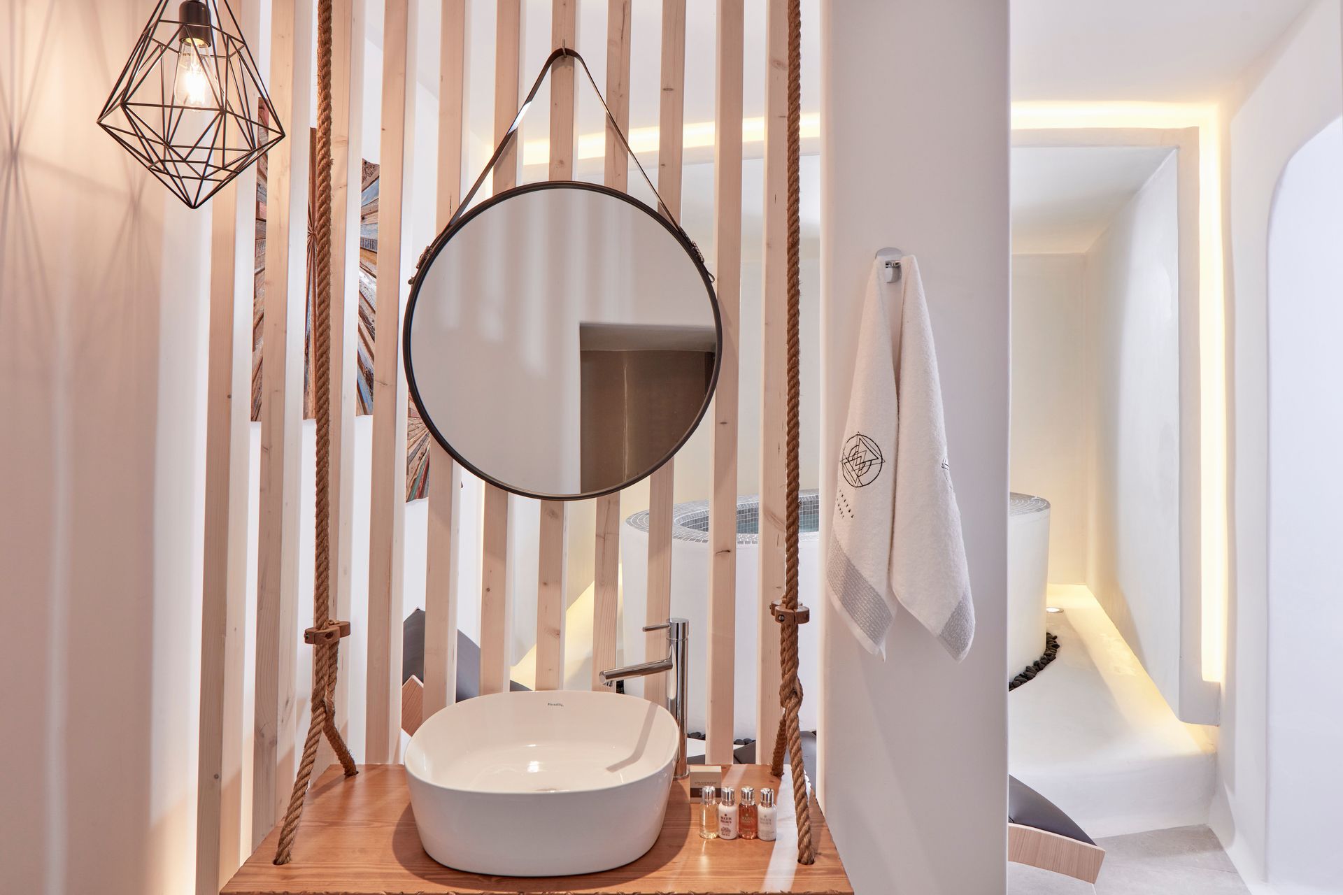 Absolute Suite Jacuzzi Sea View