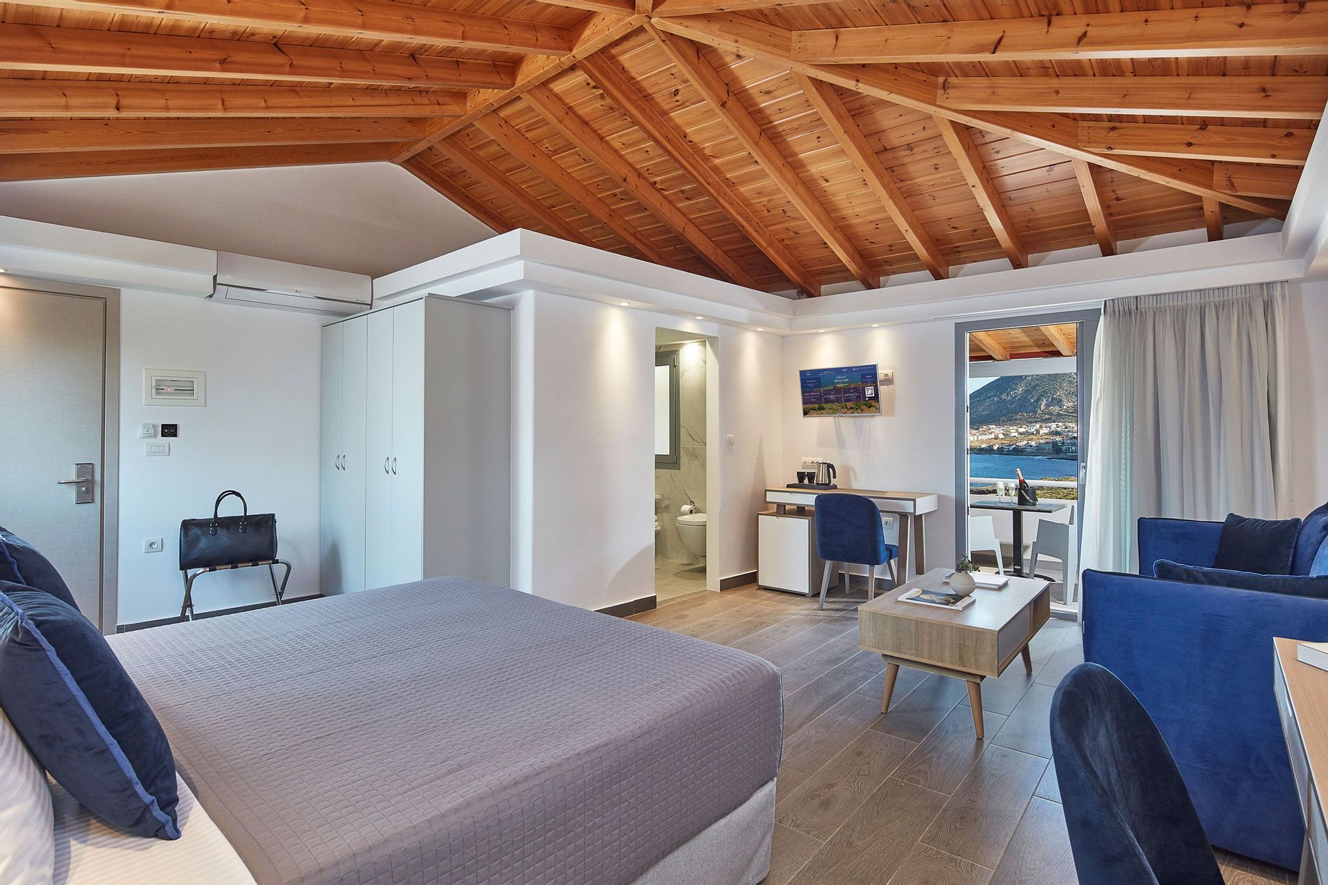 Deluxe Suite Sea View