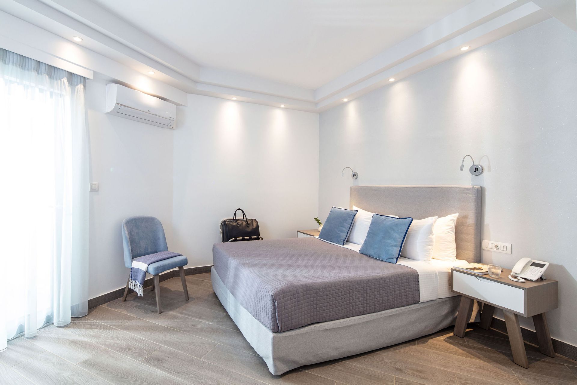 Standard Double Room Partial Sea View