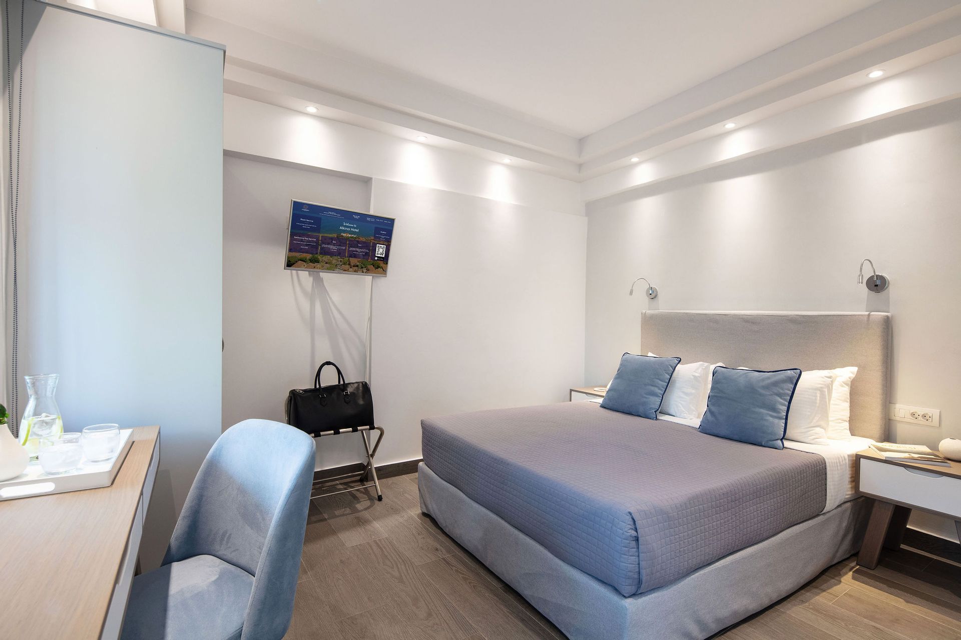 Family Room Pool View