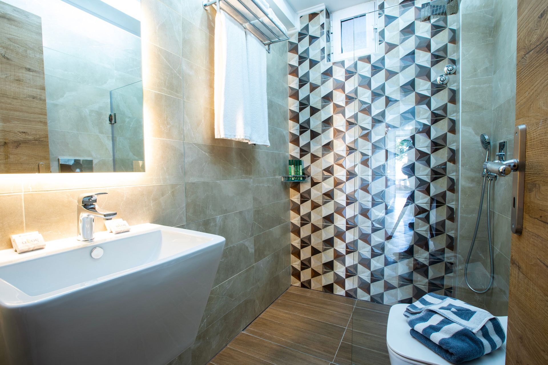 Superior One Bedroom Apartment with Garden View | Bougainvillea