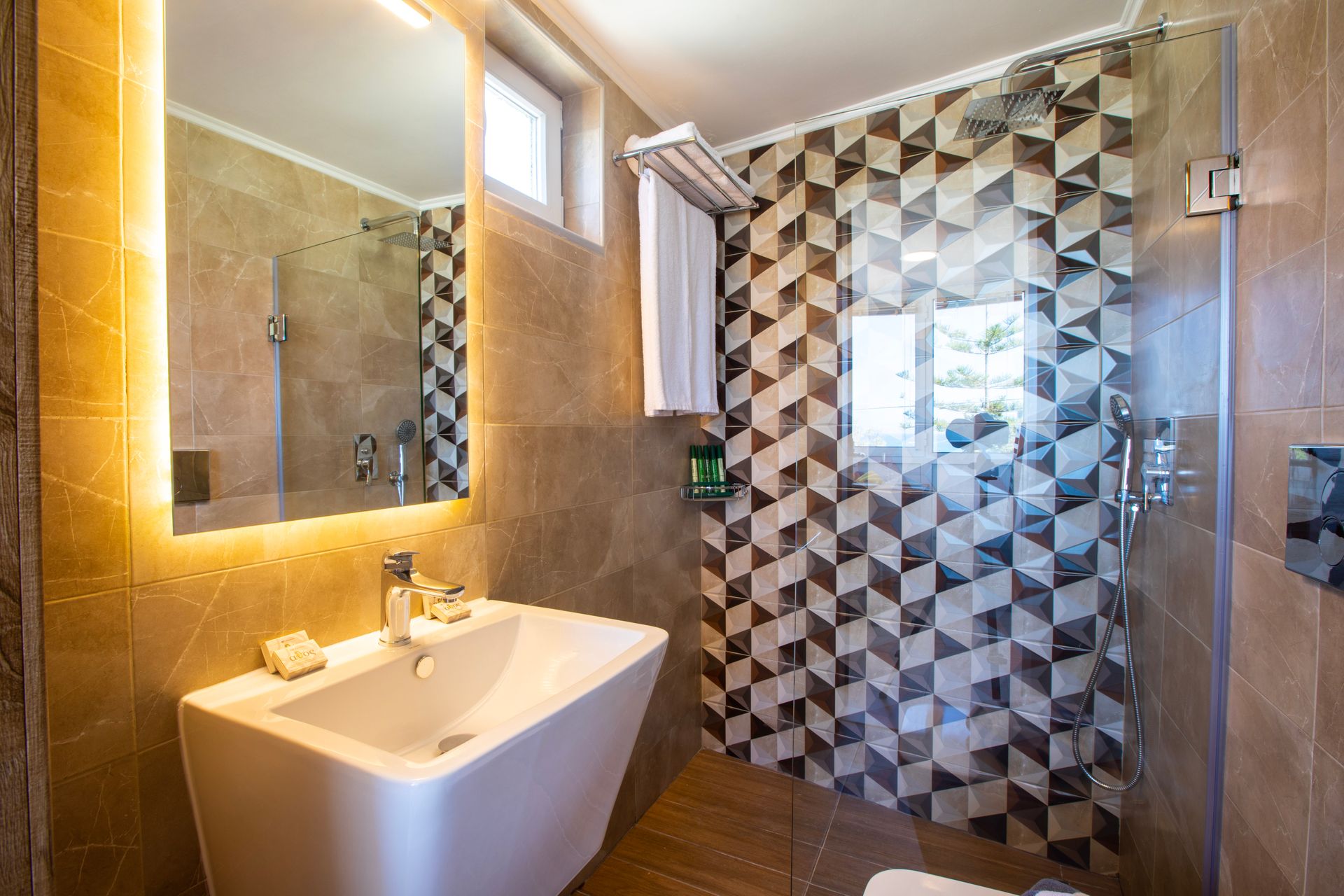 Luxury Studio with Sea View &amp; Terrace | Arokaria