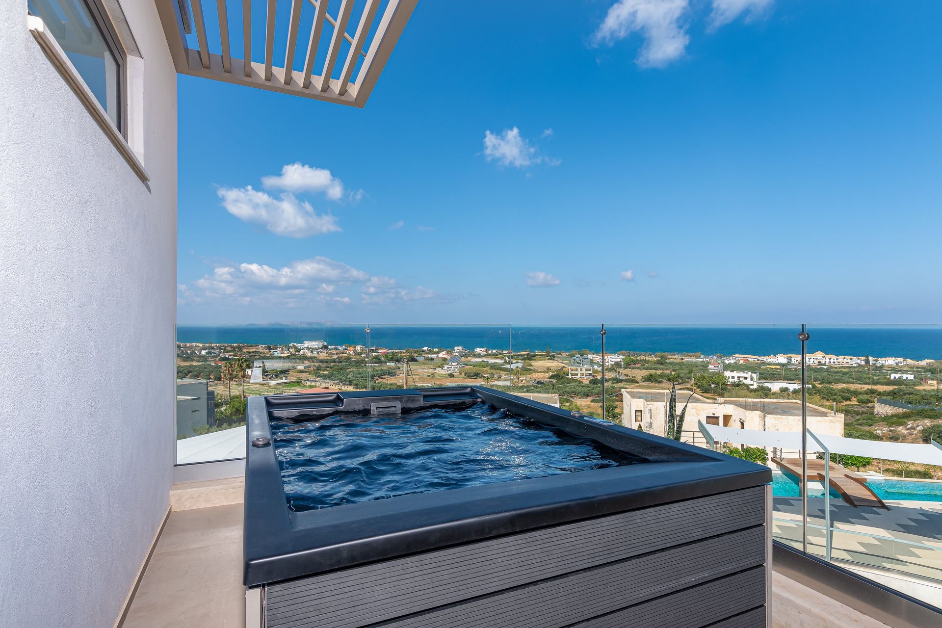 Sea View Suite with outdoor hot tub