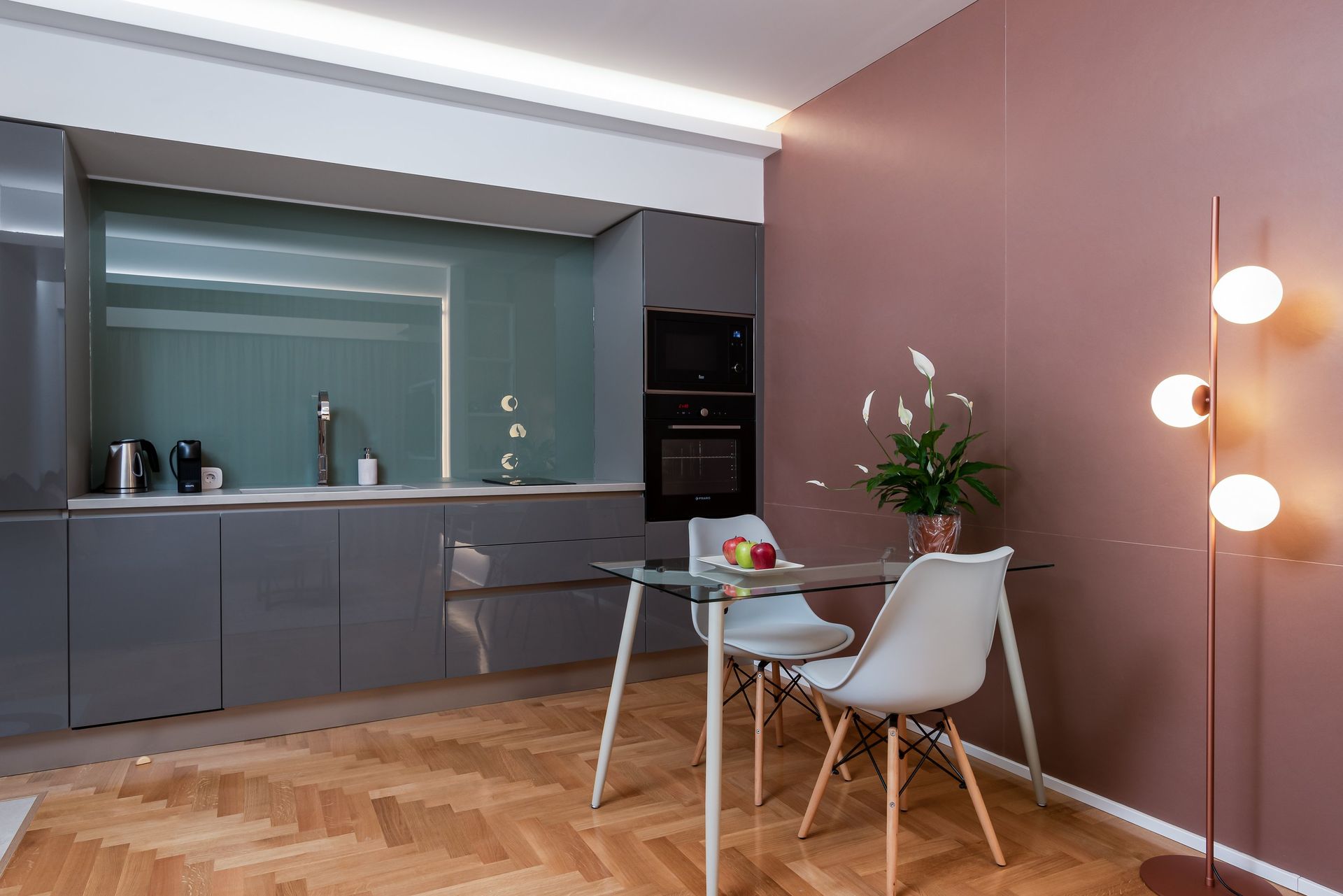 Sea View Suite with outdoor hot tub