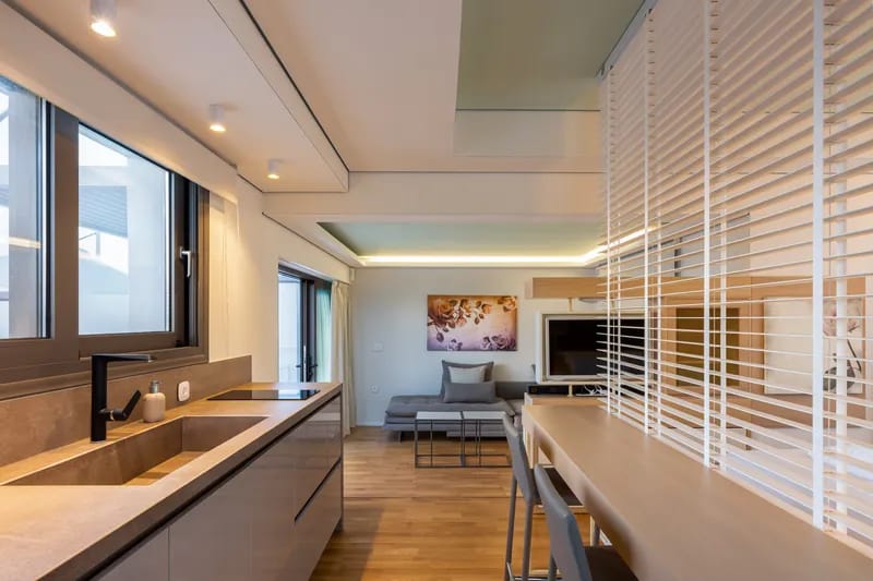 Sea View Suite with outdoor hot tub