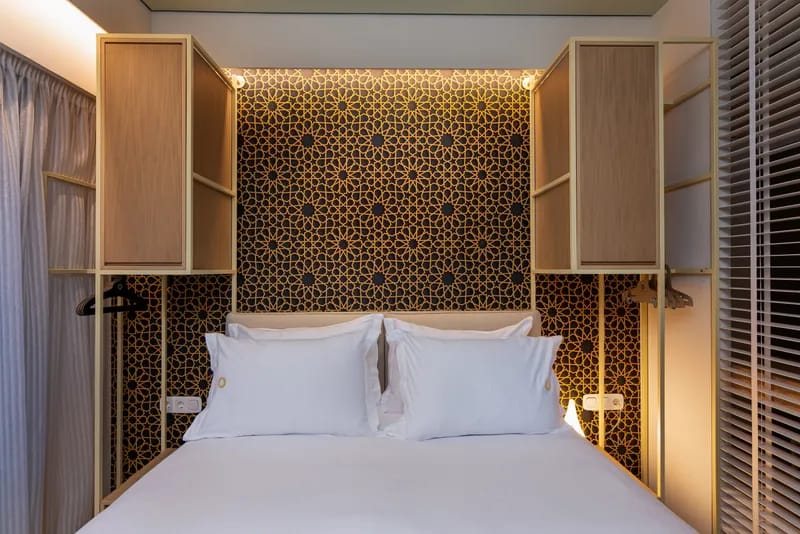 Sea View Suite with outdoor hot tub