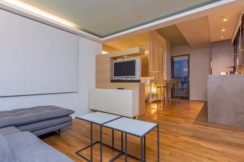 Sea View Suite with outdoor hot tub