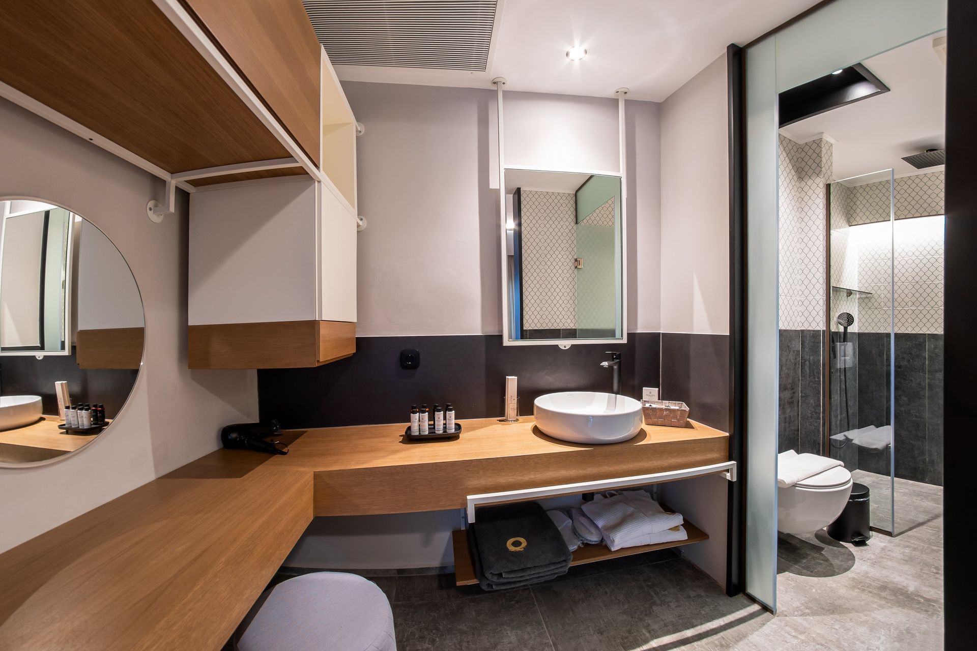 Two Bedroom Suite with Sea View