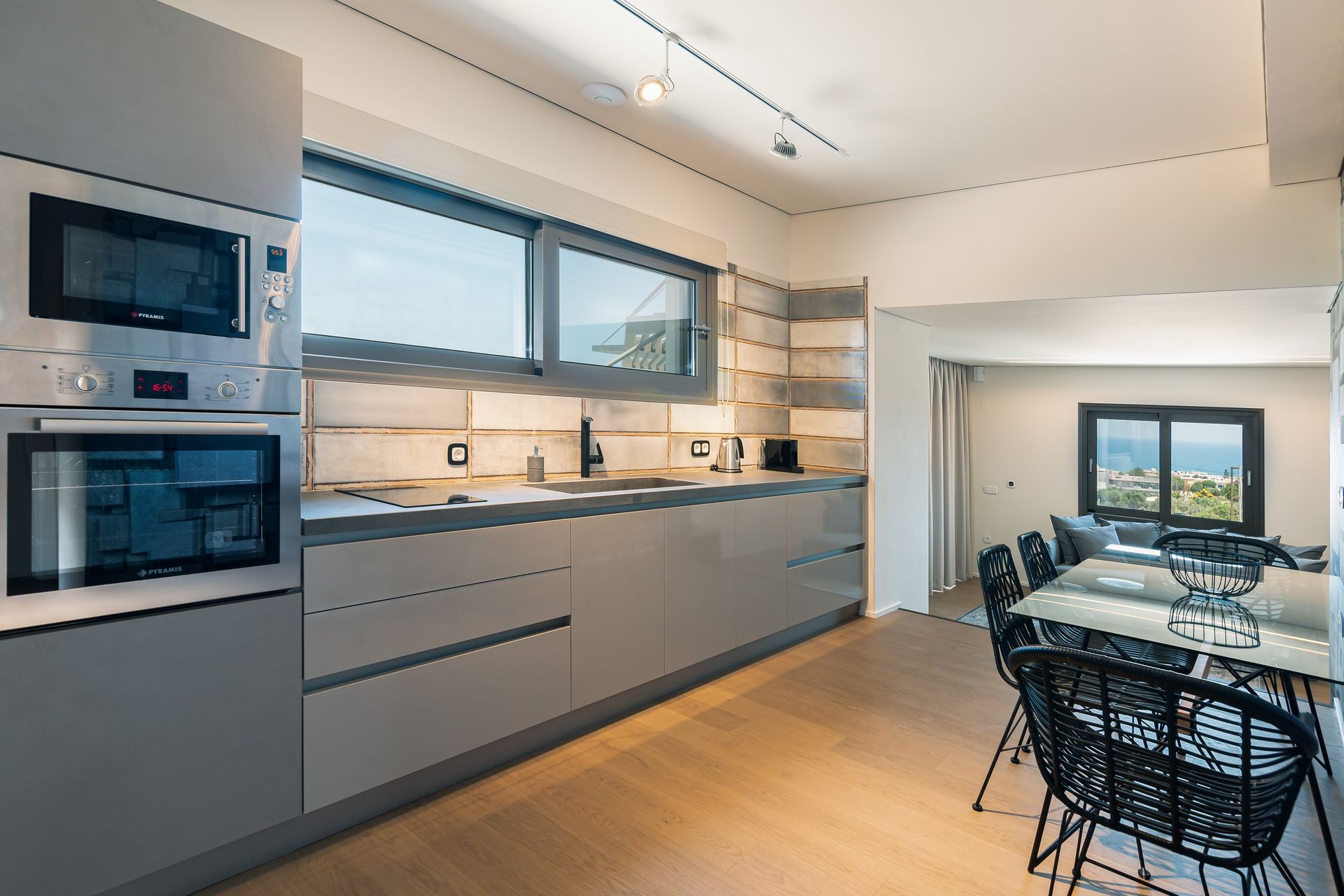 Two Bedroom Sea View Suite with outdoor hot tub