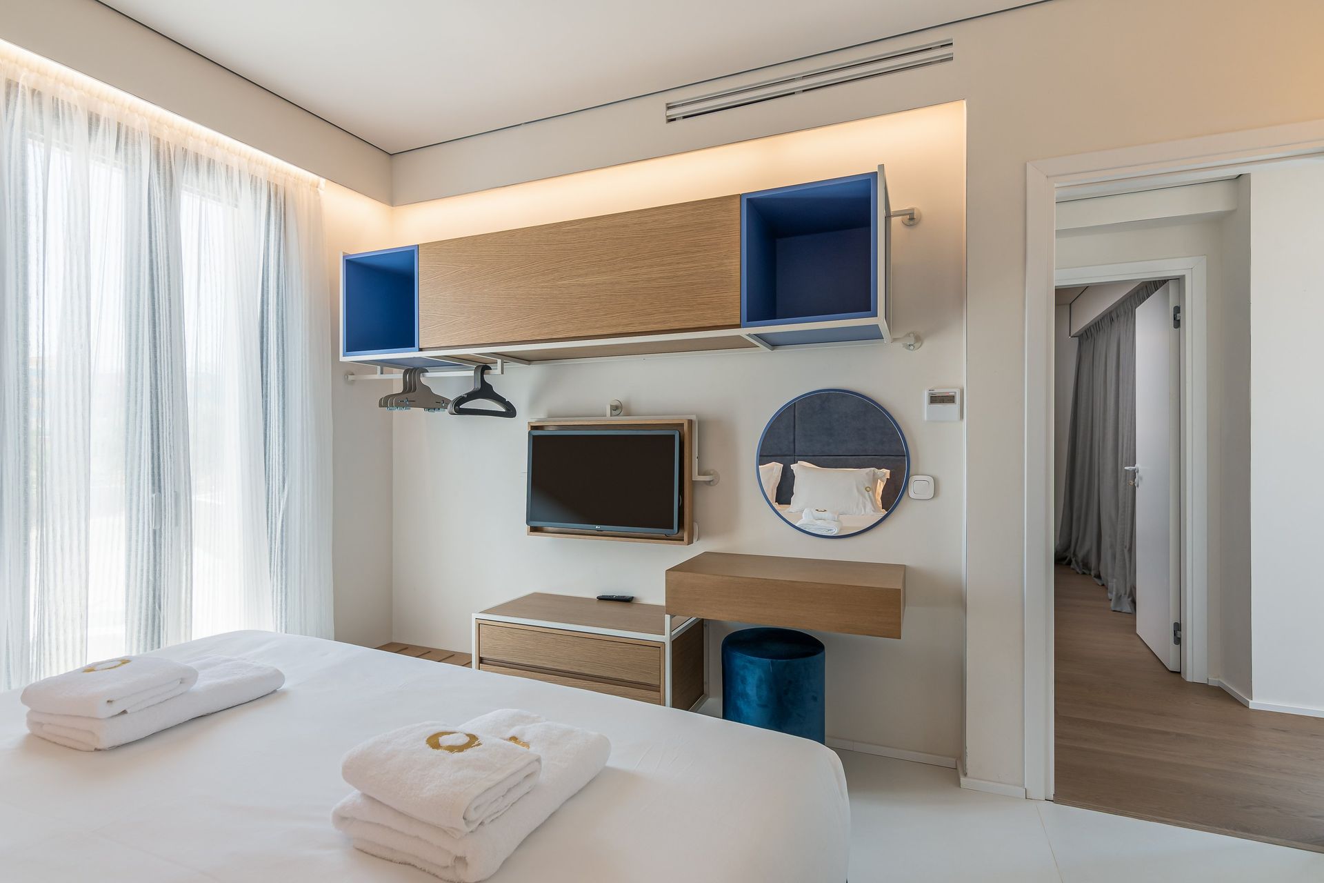 Two Bedroom Sea View Suite with outdoor hot tub