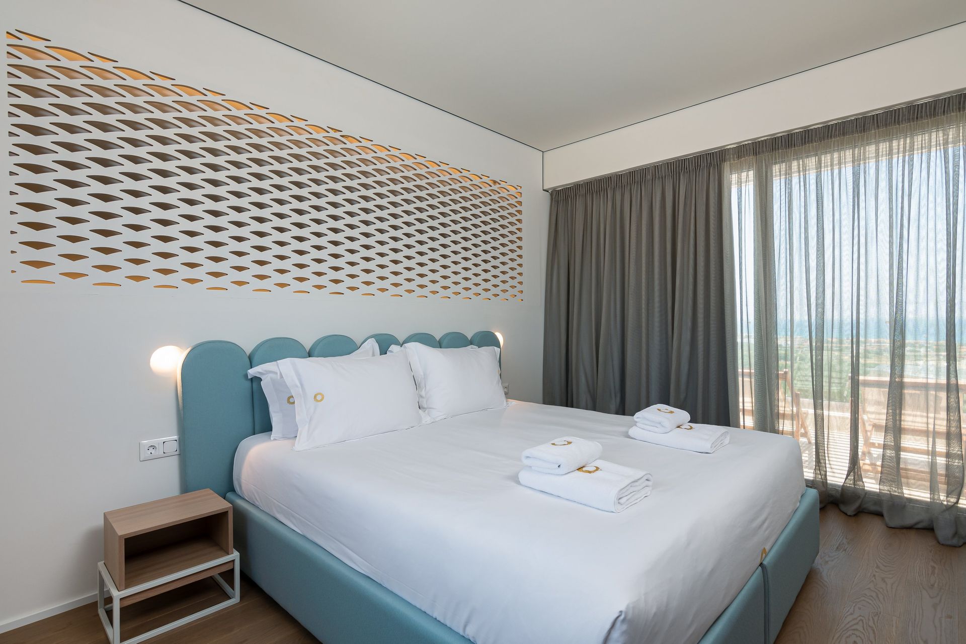 Two Bedroom Sea View Suite with outdoor hot tub