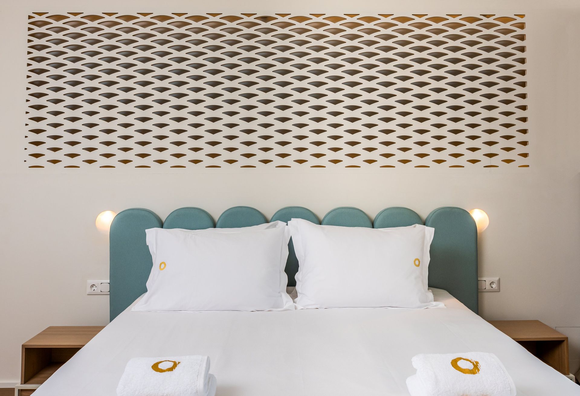 Two Bedroom Sea View Suite with outdoor hot tub