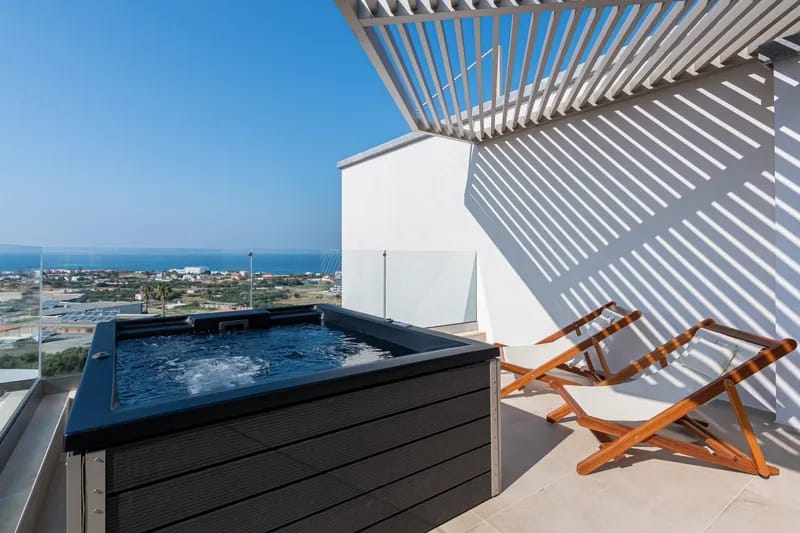 Two Bedroom Sea View Suite with outdoor hot tub