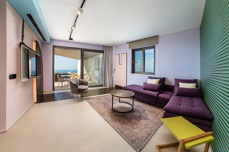 Two Bedroom Sea View Suite with outdoor hot tub