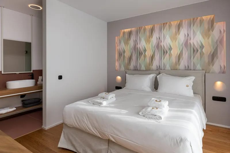 Two Bedroom Sea View Suite with outdoor hot tub