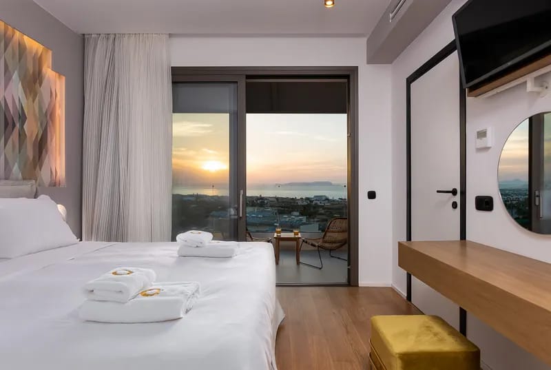 Two Bedroom Sea View Suite with outdoor hot tub