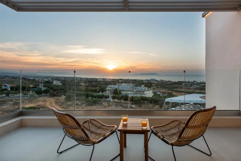 Two Bedroom Sea View Suite with outdoor hot tub