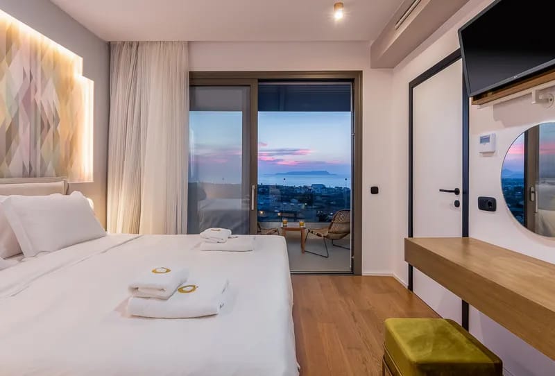 Two Bedroom Sea View Suite with outdoor hot tub