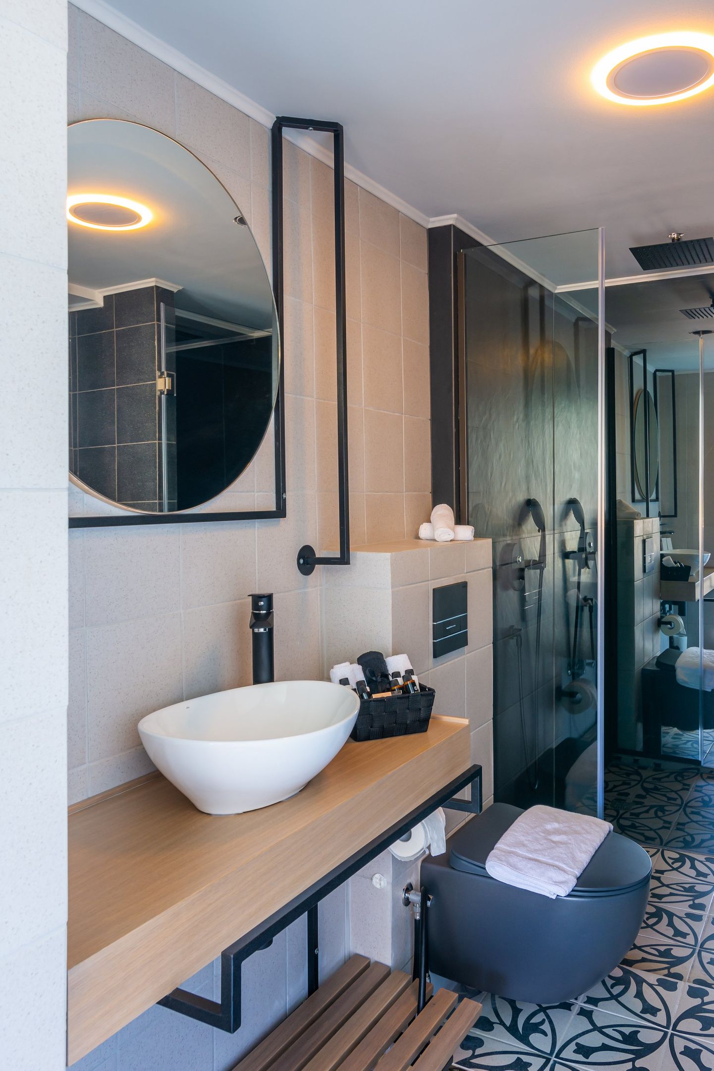 Sea View Suite with private pool