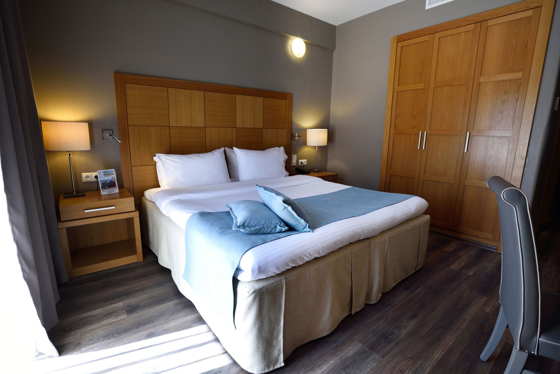 STANDARD room COCO-MAT with back view