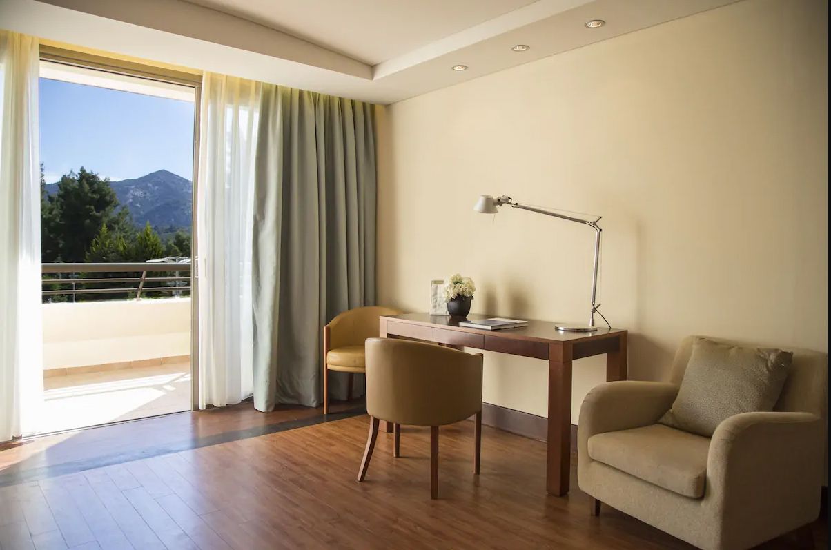 Junior Suite Sea or Marina View