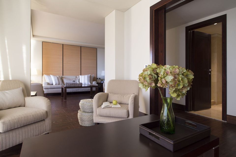 Superior One bedroom Suite Sea/Marina View