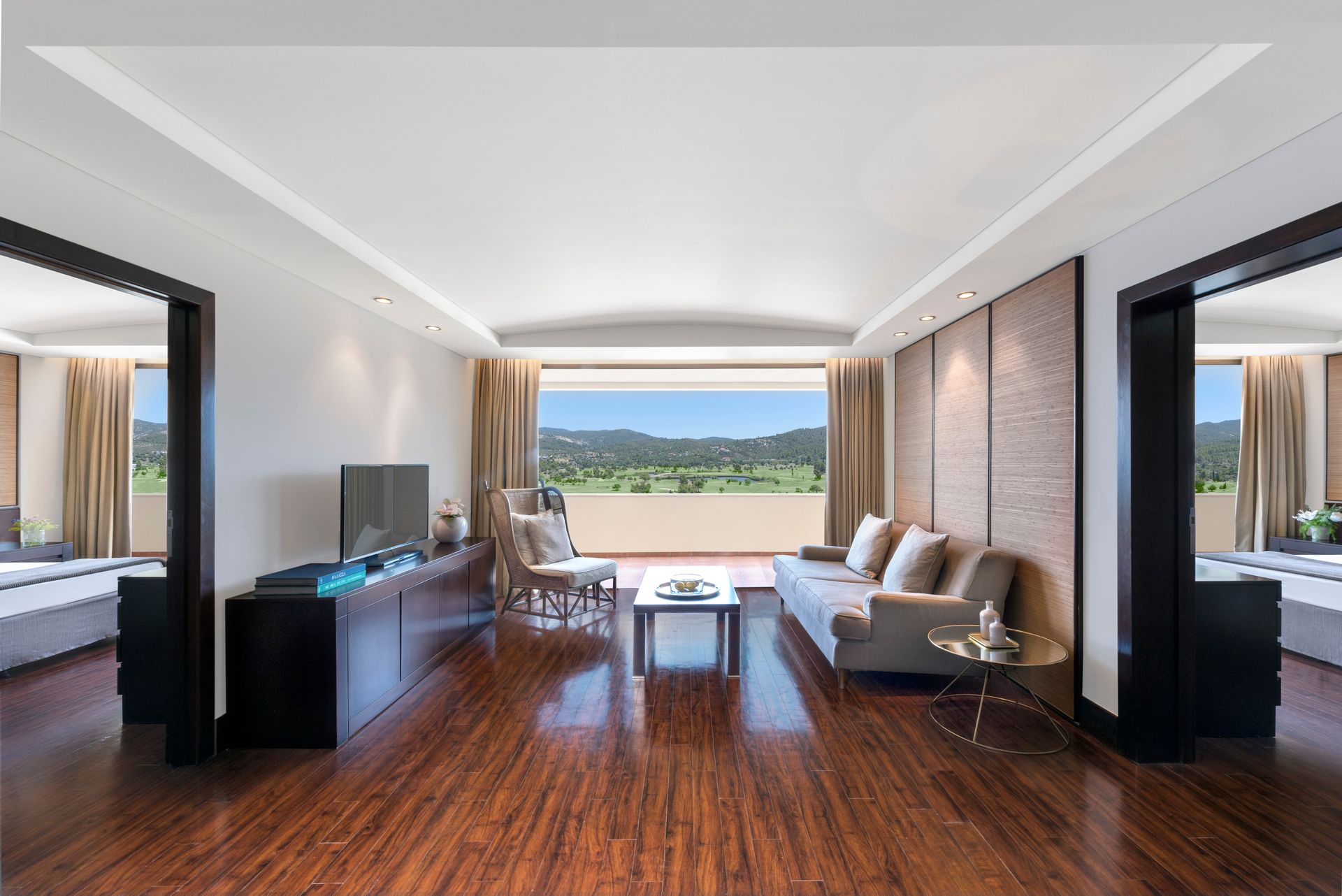 Two Bedrooms Grand Suite Golf View