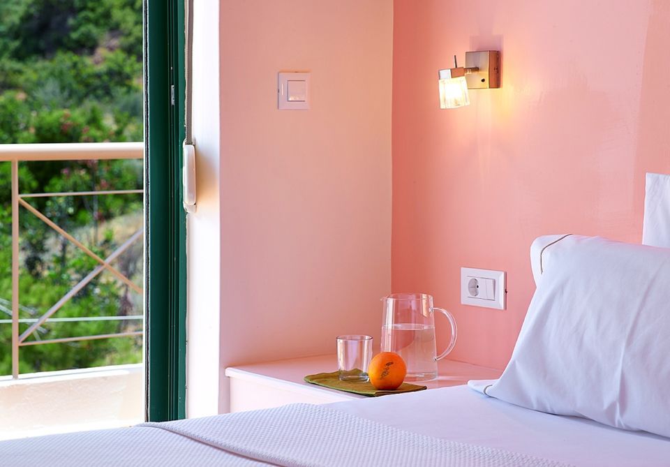 One Bedroom Apartment with Sea view